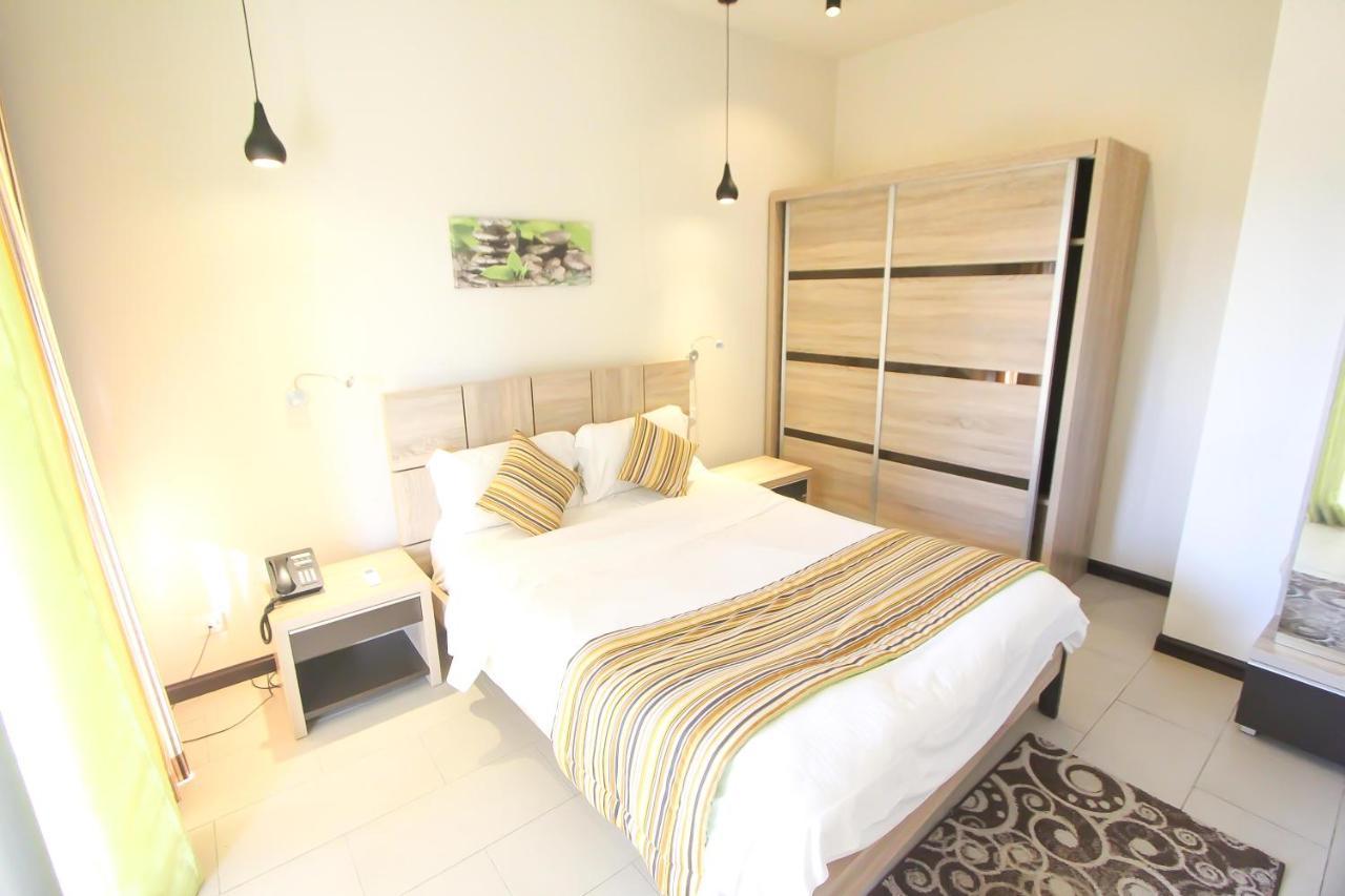 นิตซานา มอริเชียส Apartment Pereybere Beach ภายนอก รูปภาพ