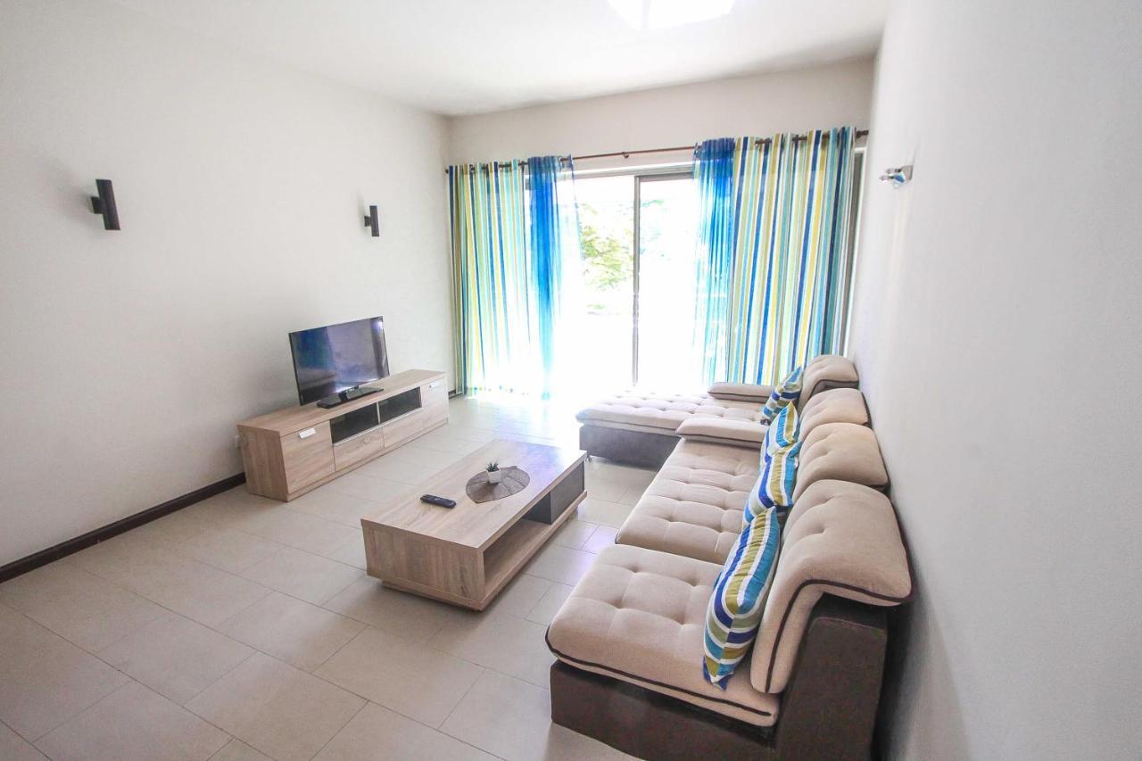 นิตซานา มอริเชียส Apartment Pereybere Beach ภายนอก รูปภาพ