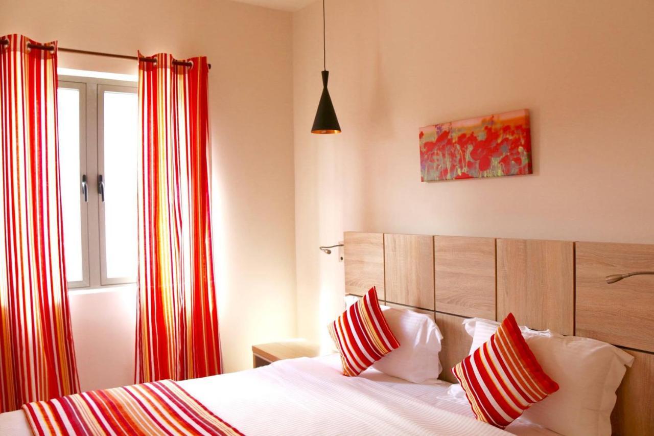 นิตซานา มอริเชียส Apartment Pereybere Beach ภายนอก รูปภาพ