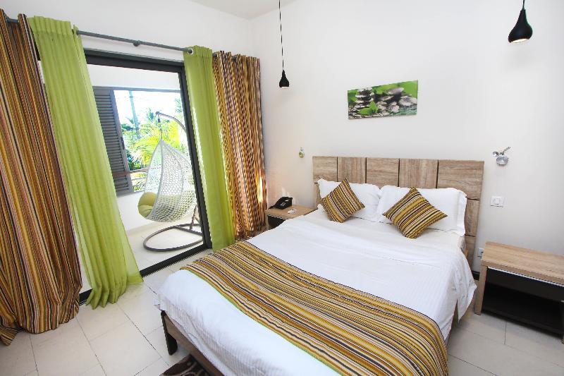 นิตซานา มอริเชียส Apartment Pereybere Beach ภายนอก รูปภาพ